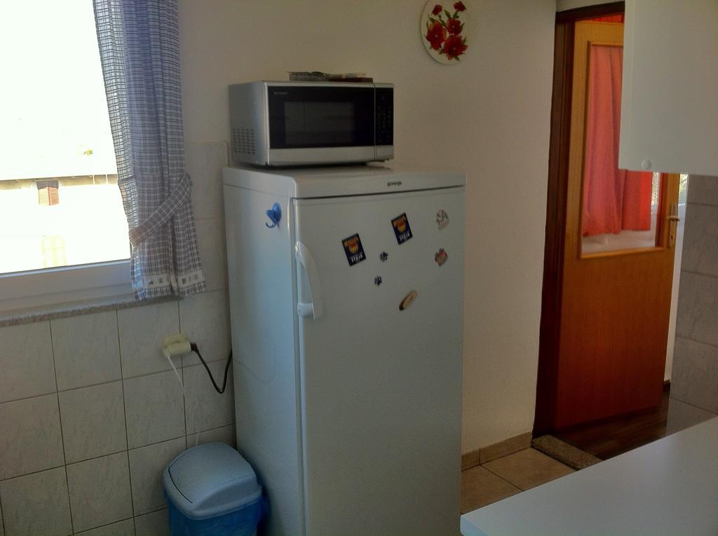 Apartment Nera Pula Bilik gambar